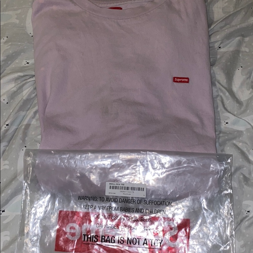 Supreme Small Pique box logo Tee (pink)